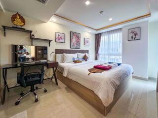 1 Bedroom Condo in Grand Avenue Central Pattaya C011105