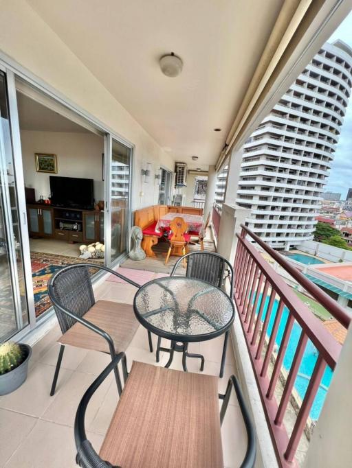 Cozy 2 bedroom Condo in Central Pattaya