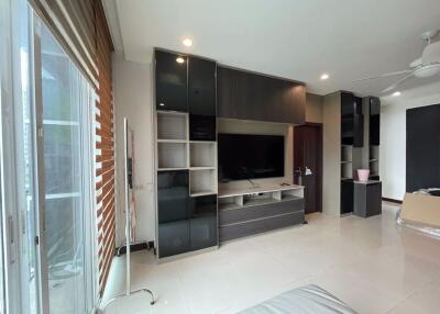 2 bed Condo in The Prime 11 Khlong Toei Nuea Sub District C020415