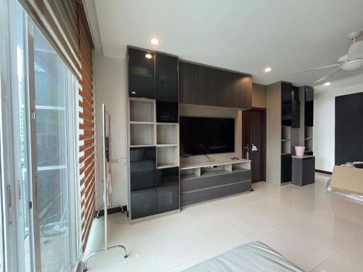 2 ห้องนอน, 2 ห้องน้ำ คอนโด ราคา ฿ 11,800,000