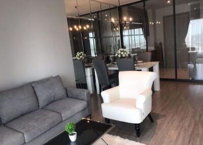 2 bed Condo in RHYTHM Ekkamai Khlong Tan Nuea Sub District C020409