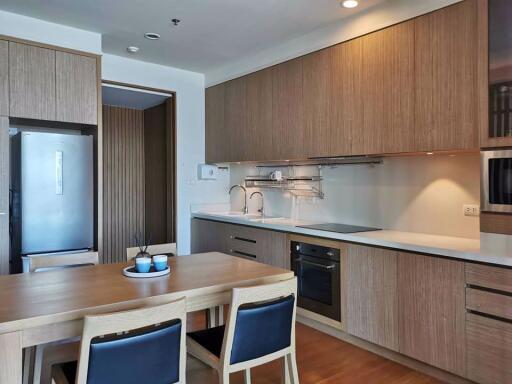 4 bed Condo in The Parco Thungmahamek Sub District C020406