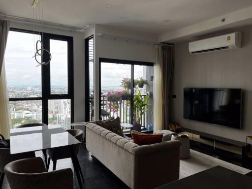 2 bed Condo in Park Origin Thonglor Khlong Tan Nuea Sub District C020398