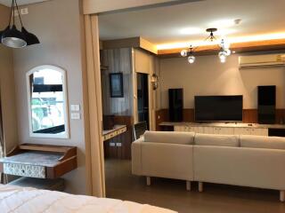 1 bed Condo in MODE Sukhumvit 61 Khlong Tan Nuea Sub District C020397