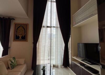 1 bed Duplex in Villa Asoke Makkasan Sub District D020394