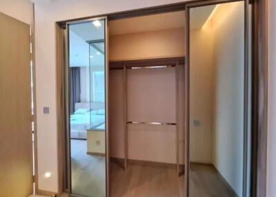 2 bed Condo in The ESSE Asoke Khlong Toei Nuea Sub District C020387