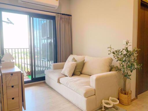 2 bed Condo in Metris Pattanakarn - Ekkamai Suanluang Sub District C018538