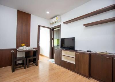 SD Condo : 1 Bedroom Condo Near Wat Suan Dok