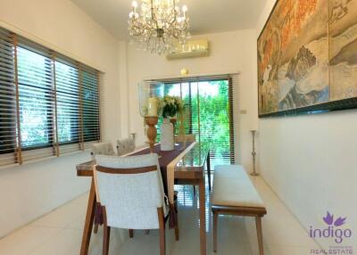 Attractive, classic-style residence with a private large garden in a peaceful neighbourhood close to Chiang Mai city.