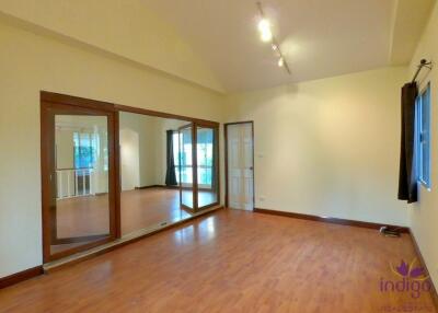 Newly renovated 3 bedroom house for sale at Chonlada Land and House, Sansai-Mae Jo, Chiang Mai