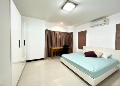 3 ห้องนอน บ้าน สำหรับขาย ใน พัทยาตะวันออก - Sirisa 12