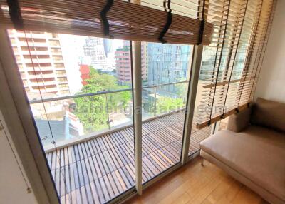 2-Bedrooms condo - The Legend Condominium Soi Saladaeng