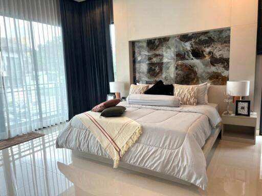 Brand New Modern-Luxury House in Bang Phra- Si Racha