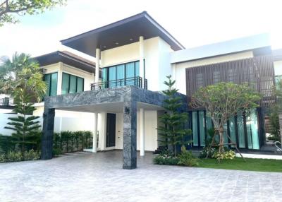 Brand New Modern-Luxury House in Bang Phra- Si Racha