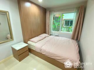 2-BR Condo near BTS Wongwian Yai