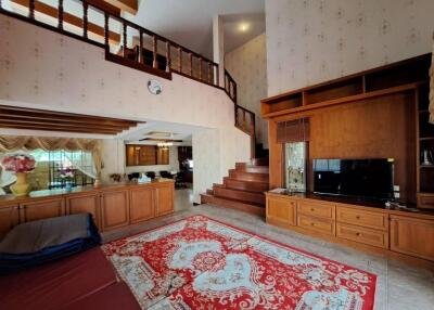 5Beds House for Sale in East Pattaya