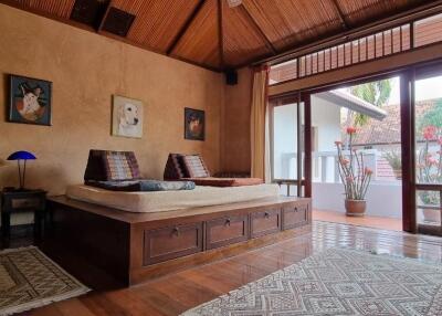 Beautiful Thai Bali Style House for Sale