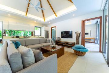 Phuket Luxury Pool Villa house for Sale