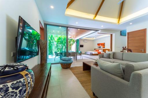 Phuket Luxury Pool Villa house for Sale