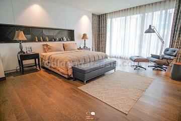 Serene 3-Bedrooms condo - Sathorn - Yenakard