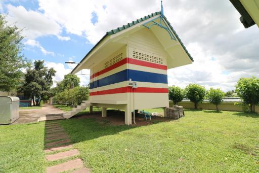 An Outstanding 4 BRM, 5 BTH Home And Land Package For Sale Set On Approx. 6 Rai or Approx. 2.5 Acres, Wanon Niwat, Sakon Nakhon, Thailand