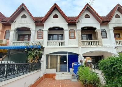 2-Storey House for Sale in Pattaya