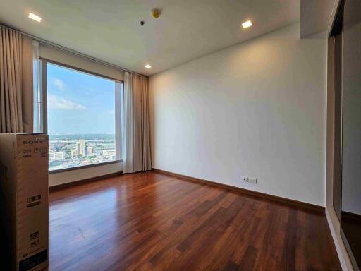 For RENT : Ashton Morph 38 / 3 Bedroom / 3 Bathrooms / 140 sqm / 180000 THB [R12097]