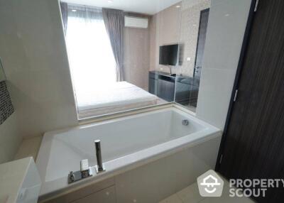 1-BR Condo at Rhythm Sukhumvit 44/1 near BTS Phra Khanong