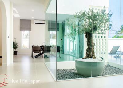 Contemporary Design Unique 3 Bedroom Pool Villa Near Banyan Golf (Off-Plan)