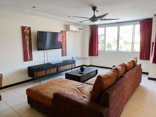 1 Bedroom Condo in Nova Atrium Central Pattaya C007579