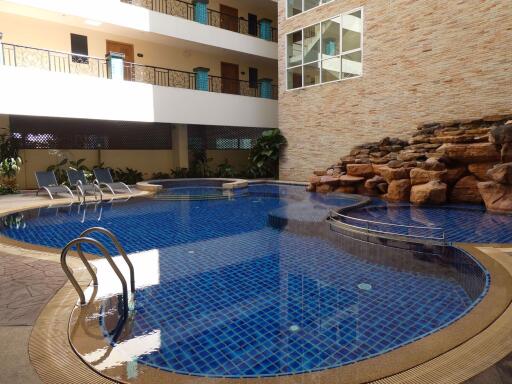 1 Bedroom Condo in Nova Atrium Central Pattaya C007579