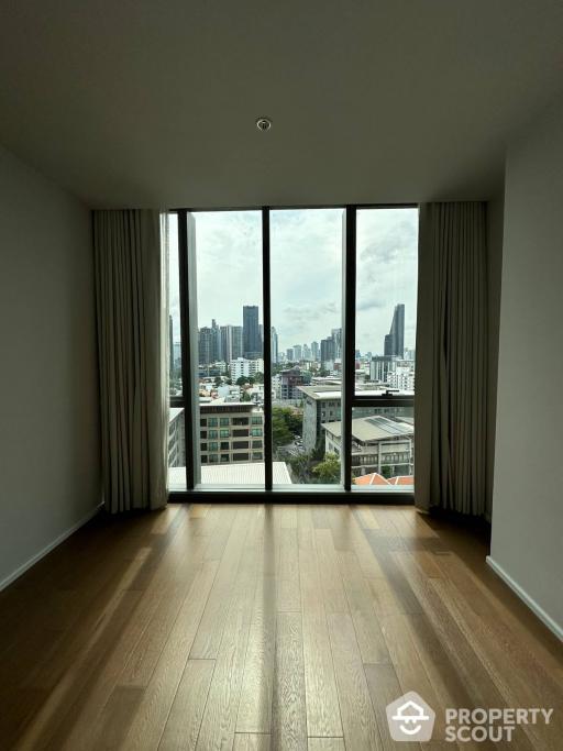 2-BR Condo at Kraam Sukhumvit 26 near BTS Phrom Phong