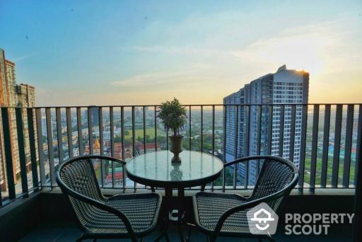 2-BR Condo at Ideo O2 near BTS Bang Na