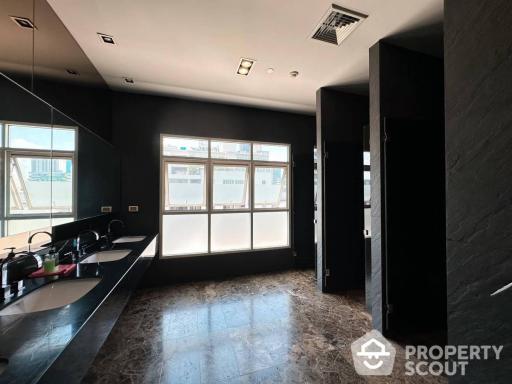 1-BR Condo at Ivy Thonglor 23 close to Thong Lo