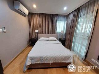 2-BR Condo at Sathorn Gardens near MRT Si Lom