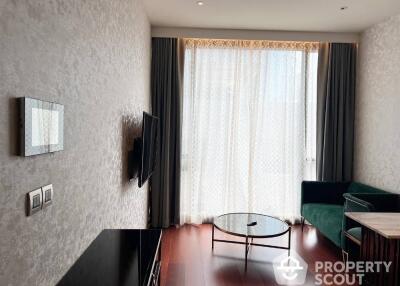 1-BR Condo at Khun By Yoo near BTS Thong Lor