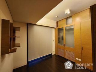 2-BR Condo at Hansar Bangkok Hotel near BTS Ratchadamri