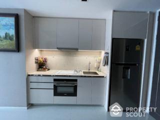 1-BR Condo at The Bangkok Sathorn near BTS Surasak