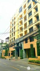 1-BR Condo at Pipat Place Condominium near BTS Chong Nonsi