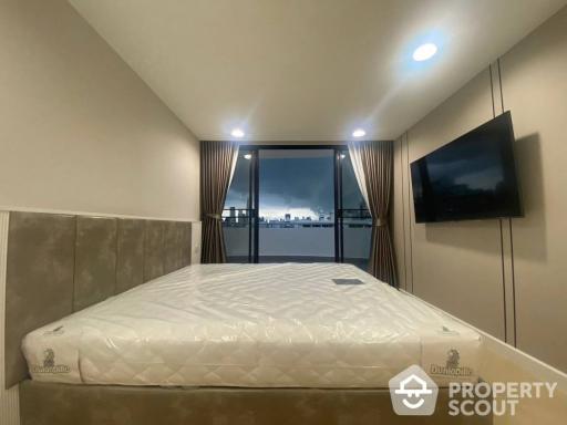 3-BR Condo at Supalai Place Sukhumvit 39 near BTS Phrom Phong