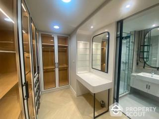 3-BR Condo at Supalai Place Sukhumvit 39 near BTS Phrom Phong