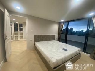 3-BR Condo at Supalai Place Sukhumvit 39 near BTS Phrom Phong