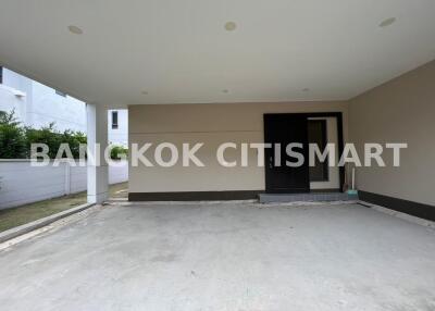 House at Centro Chaiyaphruek-Chaengwattana 2 for sale