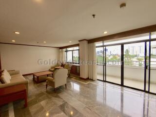 Big 4-Bedrooms Apartment - Sukhumvit 49