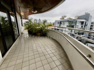 Big 4-Bedrooms Apartment - Sukhumvit 49