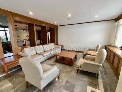 Big 4-Bedrooms Apartment - Sukhumvit 49