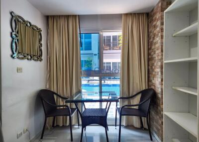 Studio Condo in Avenue Residence Central Pattaya C011111