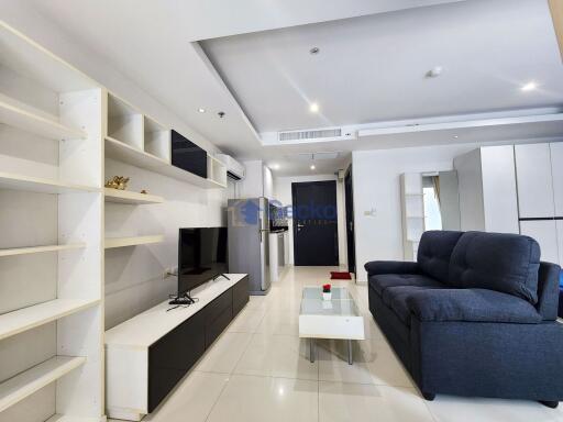 Studio Condo in Avenue Residence Central Pattaya C011111