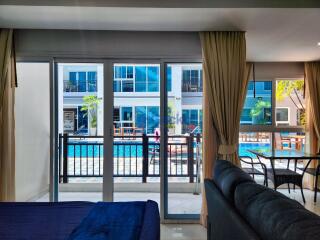 Studio Condo in Avenue Residence Central Pattaya C011111