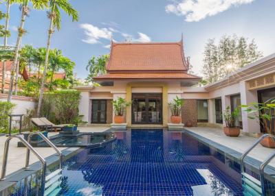 Private living 2 bedroom Pool Villas in Thalang